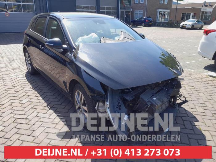 Hyundai I30 Portier 4Deurs links-achter O662952 Donorvoertuig