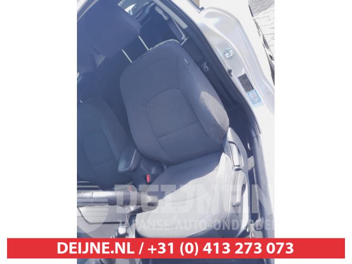 Kia Rio III 1.4 CVVT 16V Sloopvoertuig (2012, Grijs)