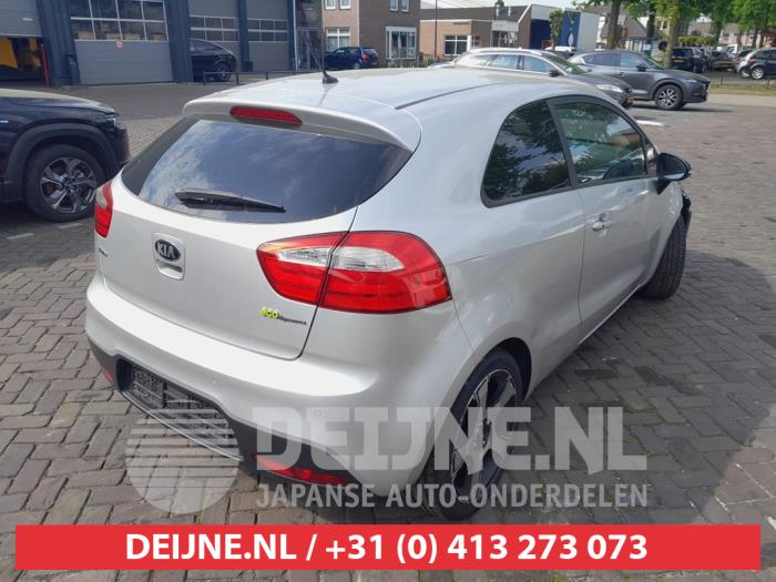 Kia Rio III 1.4 CVVT 16V Sloopvoertuig (2012, Grijs)