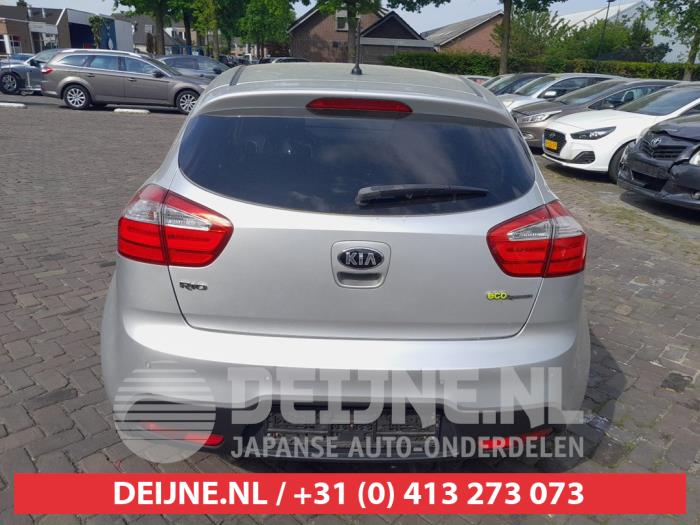 Kia Rio III 1.4 CVVT 16V Sloopvoertuig (2012, Grijs)