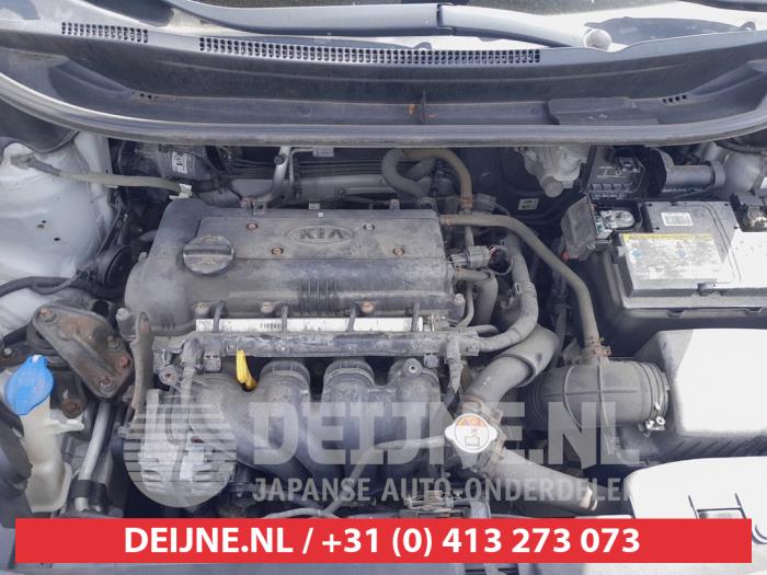 Kia Rio III 1.4 CVVT 16V Sloopvoertuig (2012, Grijs)