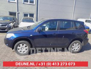 Toyota Rav-4 06-