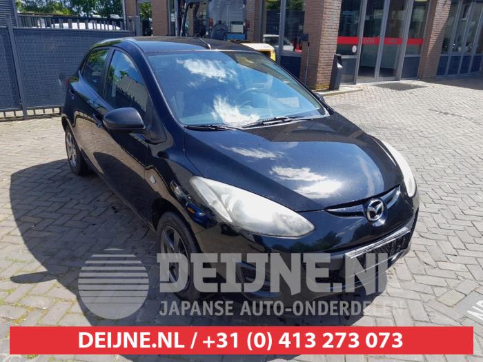 Mazda 2 1.3 16V S-VT Sloopvoertuig (2012, Zwart)