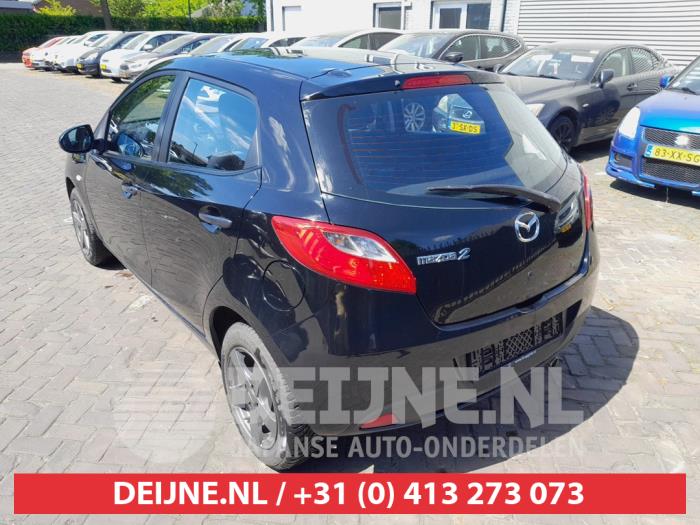 Mazda 2 1.3 16V S-VT Sloopvoertuig (2012, Zwart)