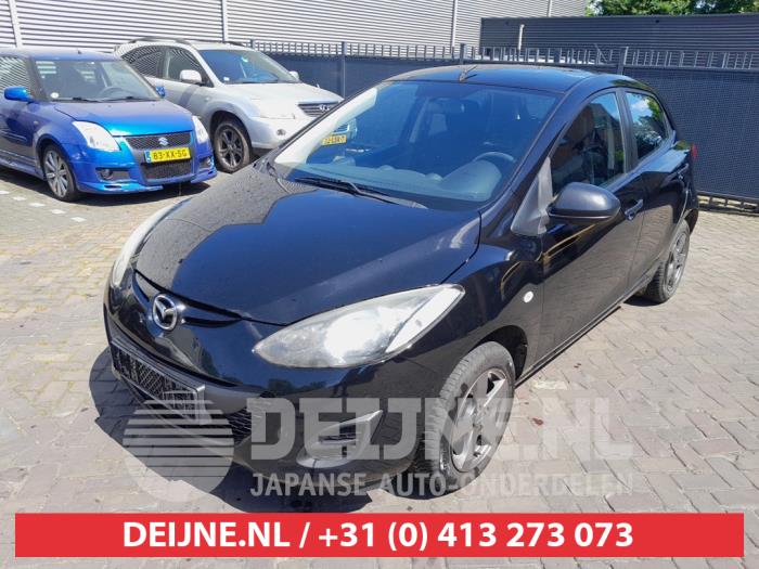 Mazda 2 1.3 16V S-VT Sloopvoertuig (2012, Zwart)