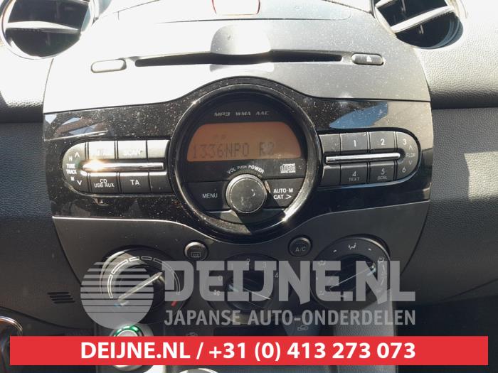 Mazda 2 1.3 16V S-VT Sloopvoertuig (2012, Zwart)