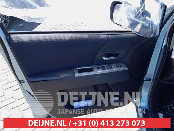 Mazda 5 2.0i 16V Sloopvoertuig (2009, Blauw)