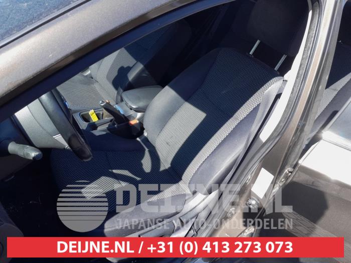 Nissan Pulsar 1.2 DIG-T 16V Sloopvoertuig (2015, Bruin)