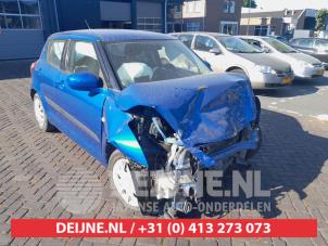 Suzuki Swift Schokdemperpoot links-voor O668859 Donorvoertuig