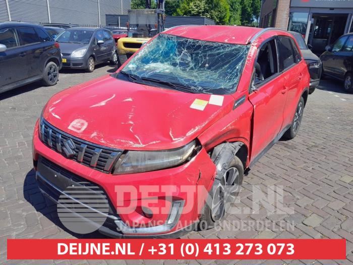Suzuki Vitara 1.4 Booster Jet Turbo 16V SHVS AllGrip Sloopvoertuig (2020, Rood)