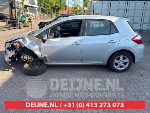 Toyota Auris 07-