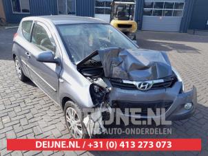 Hyundai I20 Buitenspiegel rechts O667221 Donorvoertuig