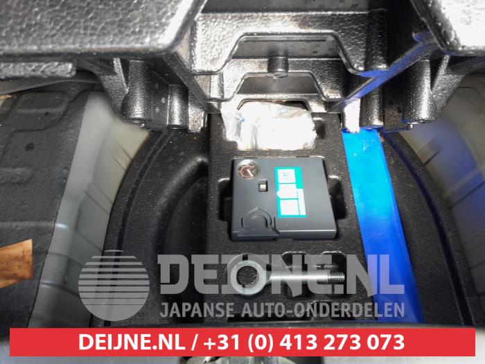 Chevrolet Spark 1.0 16V Sloopvoertuig (2010, Bruin)