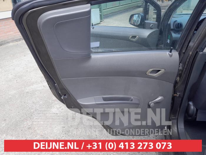 Chevrolet Spark 1.0 16V Sloopvoertuig (2010, Bruin)