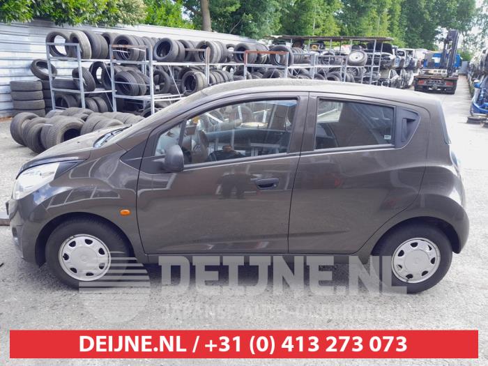 Chevrolet Spark 1.0 16V Sloopvoertuig (2010, Bruin)