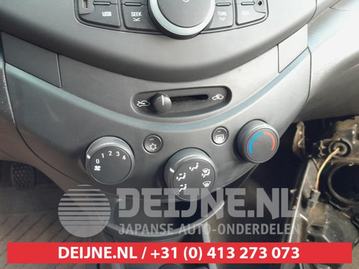 Chevrolet Spark 1.0 16V Sloopvoertuig (2010, Bruin)