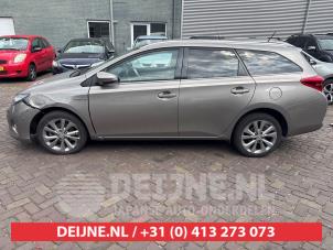 Toyota Auris 13-