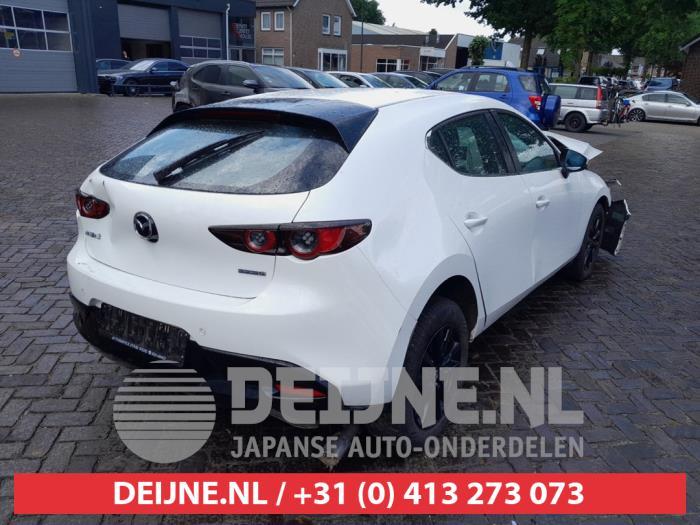 Mazda 3 Sport 2.0 SkyActiv-G 122 Mild Hybrid 16V Sloopvoertuig (2019, Wit)