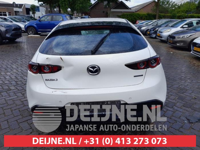 Mazda 3 Sport 2.0 SkyActiv-G 122 Mild Hybrid 16V Sloopvoertuig (2019, Wit)