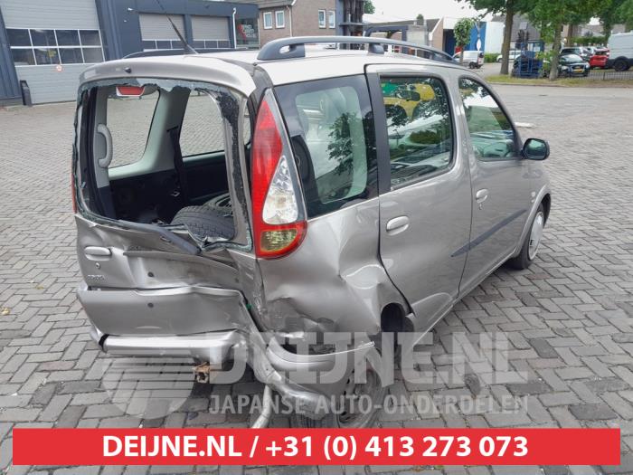Toyota Yaris Verso 1.3 16V Sloopvoertuig (2004, Grijs)