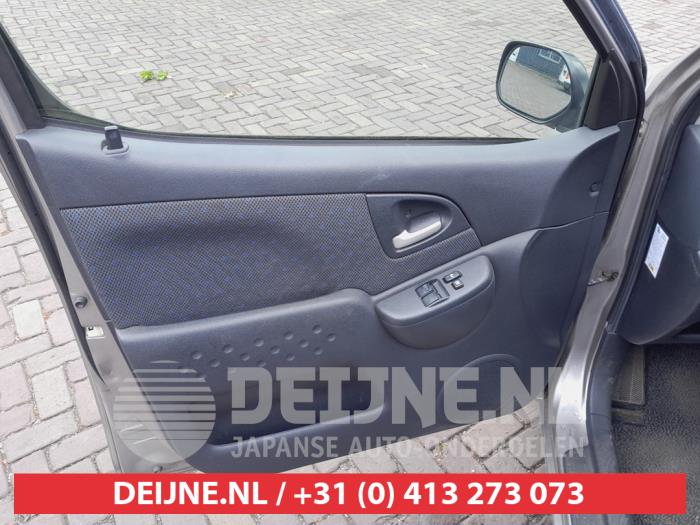 Toyota Yaris Verso 1.3 16V Sloopvoertuig (2004, Grijs)