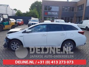 Toyota Auris 13-