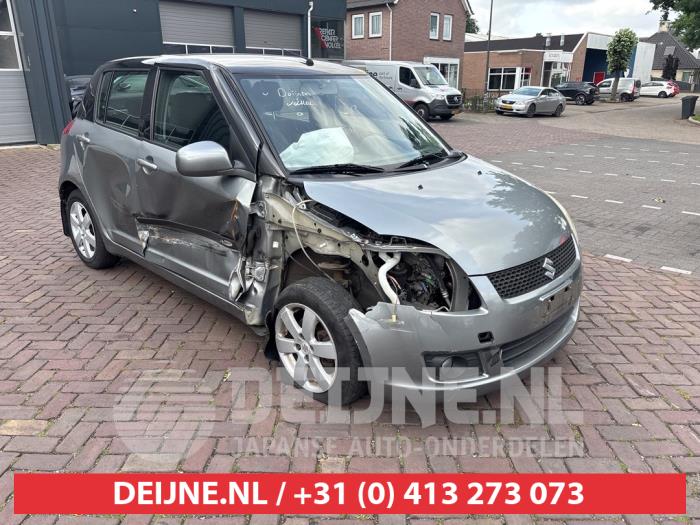 Suzuki Swift Buitenspiegel rechts O670716 Donorvoertuig