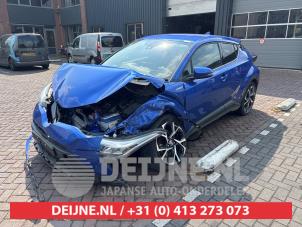 Toyota C-HR 16-