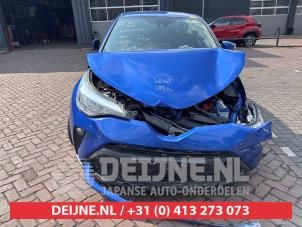 Toyota C-HR 16-
