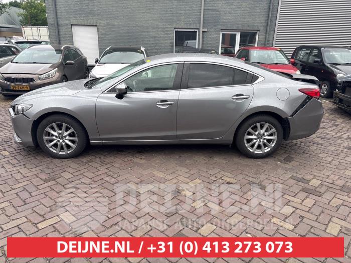 Mazda 6 2.2 SkyActiv-D 150 16V Sloopvoertuig (2015, Grijs)