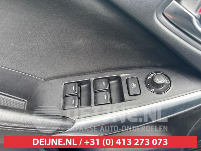 Mazda 6 2.2 SkyActiv-D 150 16V Sloopvoertuig (2015, Grijs)