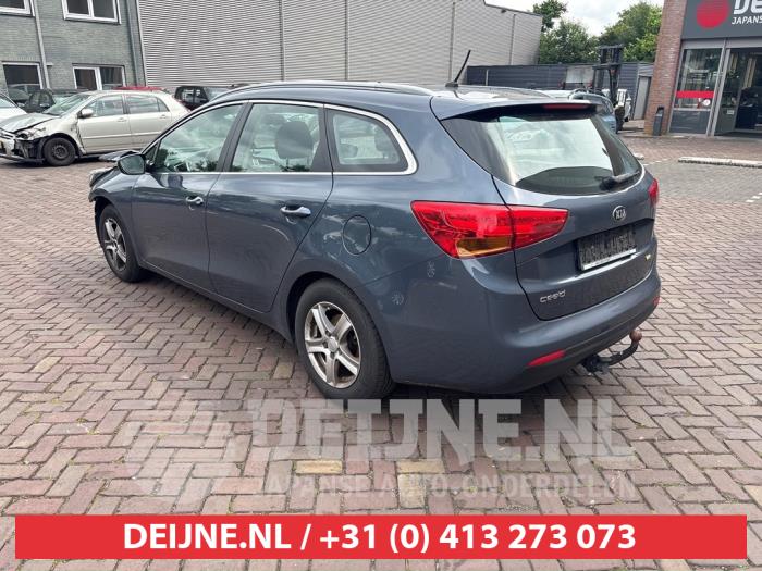 Kia Cee'd Sportswagon 1.6 GDI 16V Sloopvoertuig (2013, Blauw)