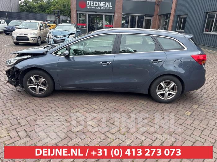Kia Cee'd Sportswagon 1.6 GDI 16V Sloopvoertuig (2013, Blauw)