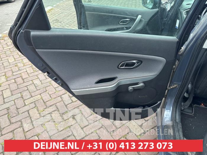 Kia Cee'd Sportswagon 1.6 GDI 16V Sloopvoertuig (2013, Blauw)