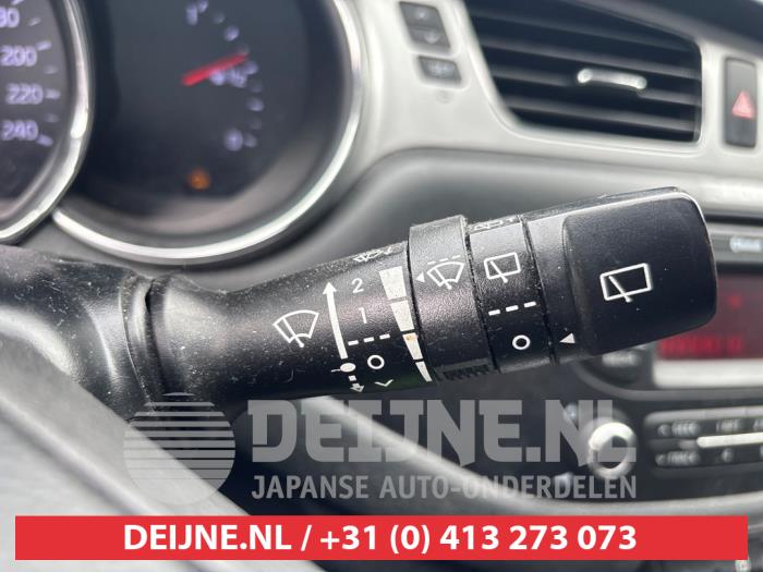 Kia Cee'd Sportswagon 1.6 GDI 16V Sloopvoertuig (2013, Blauw)