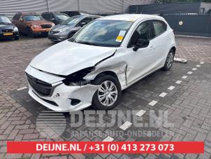 Mazda 2 15-