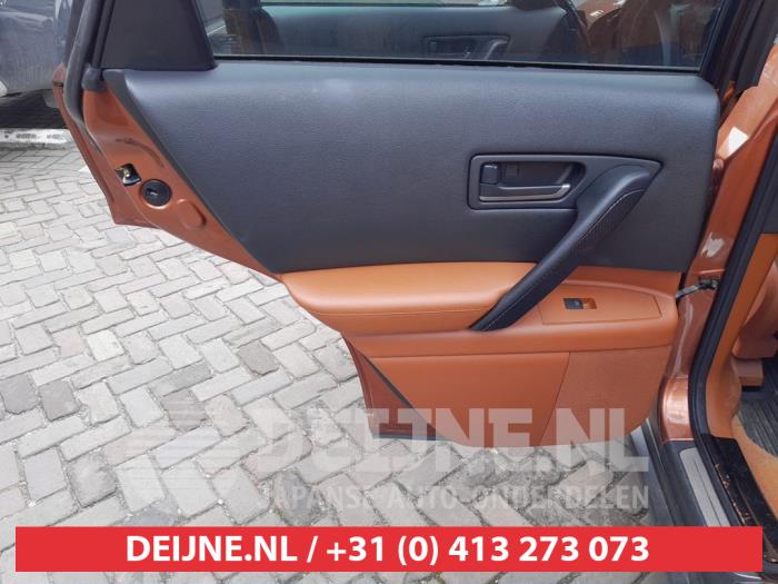 Infiniti FX 45 4.5i 32V VVT AWD Sloopvoertuig (2004, Oranje)