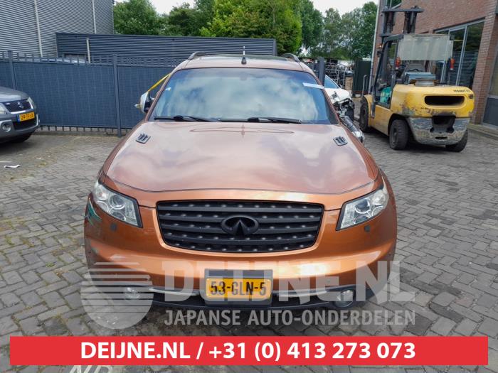 Infiniti FX 45 4.5i 32V VVT AWD Sloopvoertuig (2004, Oranje)