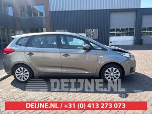 Kia Carens 13-