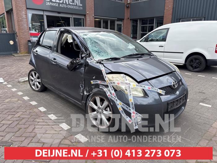 Toyota Yaris Kilometerteller KM O681311 Donorvoertuig