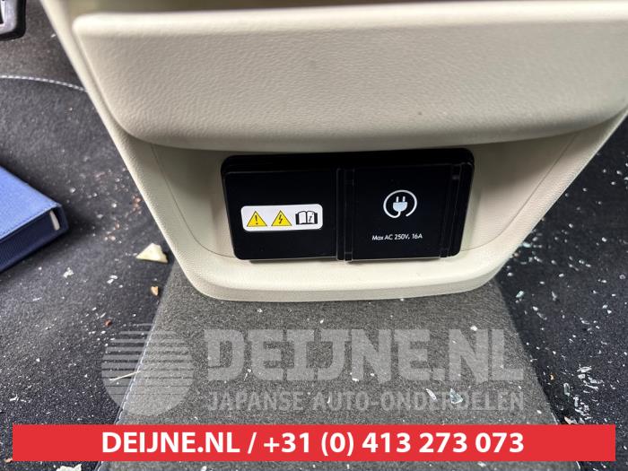 Hyundai Inster 49 kWh Sloopvoertuig (2025, Licht, Geel)