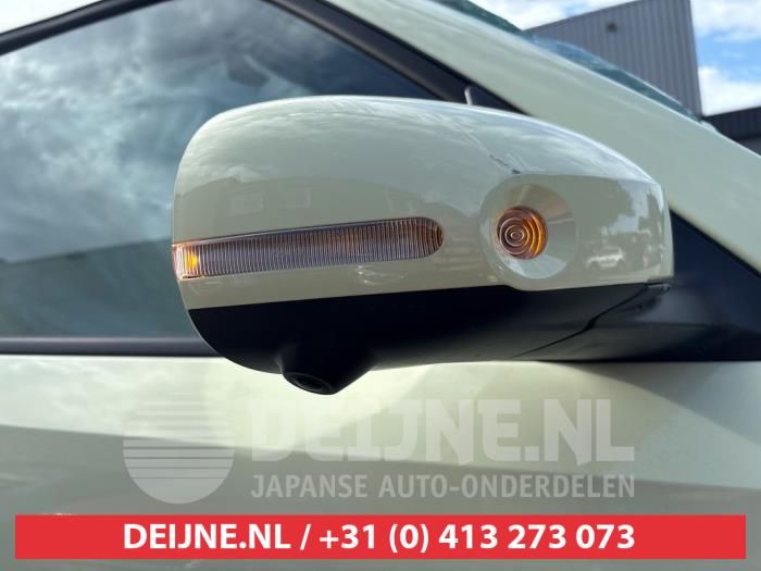 Hyundai Inster 49 kWh Sloopvoertuig (2025, Licht, Geel)