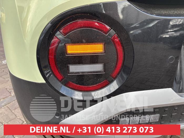 Hyundai Inster 49 kWh Sloopvoertuig (2025, Licht, Geel)