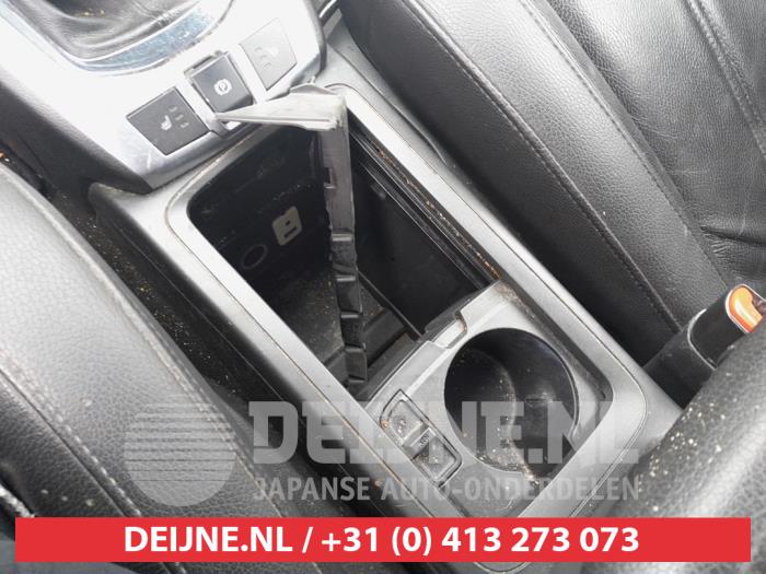 Opel Antara 2.2 CDTI 16V 4x2 Sloopvoertuig (2013, Grijs)