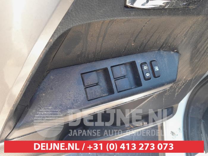 Toyota RAV4 2.5 Hybrid 16V VVT-i 4x4 Sloopvoertuig (2017, Wit)