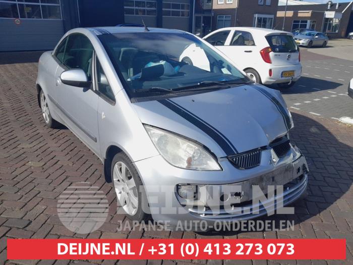 Mitsubishi Colt Kontaktslot+Sleutel O695075 Donorvoertuig