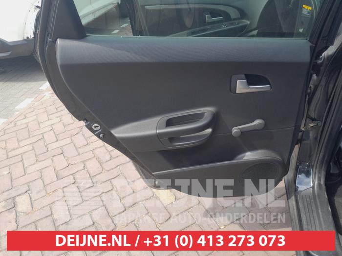 Kia Cee'd 1.4 CVVT 16V Sloopvoertuig (2010, Zwart)