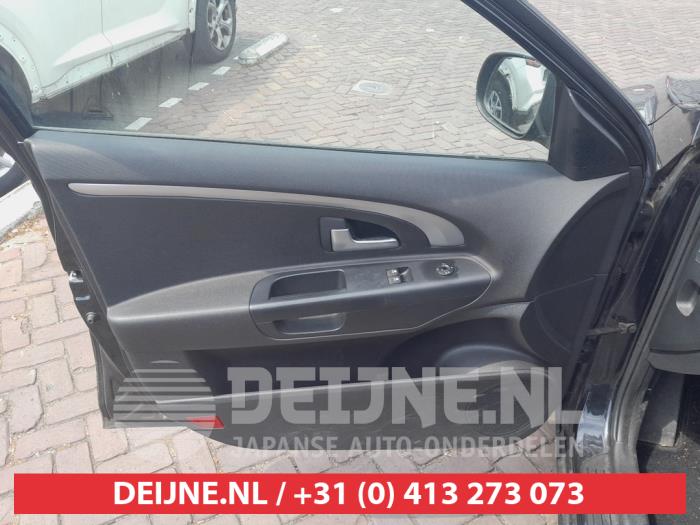 Kia Cee'd 1.4 CVVT 16V Sloopvoertuig (2010, Zwart)