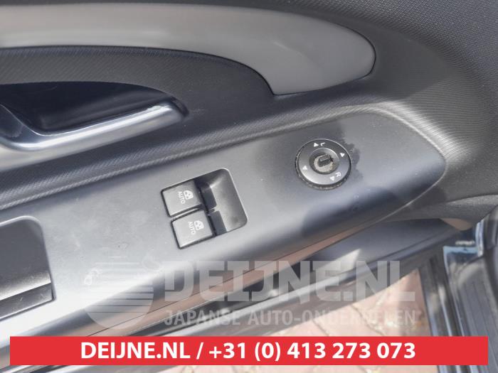 Kia Cee'd 1.4 CVVT 16V Sloopvoertuig (2010, Zwart)