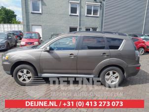 Mitsubishi Outlander 07-